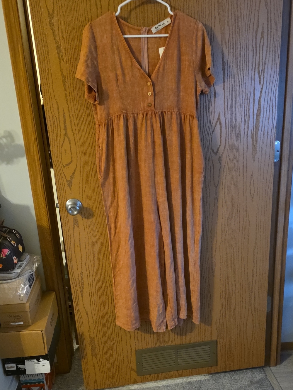 Three Bird Nest Women's Rust Short-Sleeve V-Neck Wide Cropped Leg Jumpsuit.